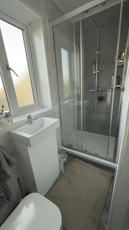Room Easter Drylaw Loan in City of Edinburgh