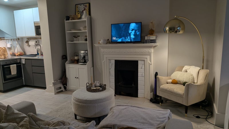 Flat Delafield Road in Greater London