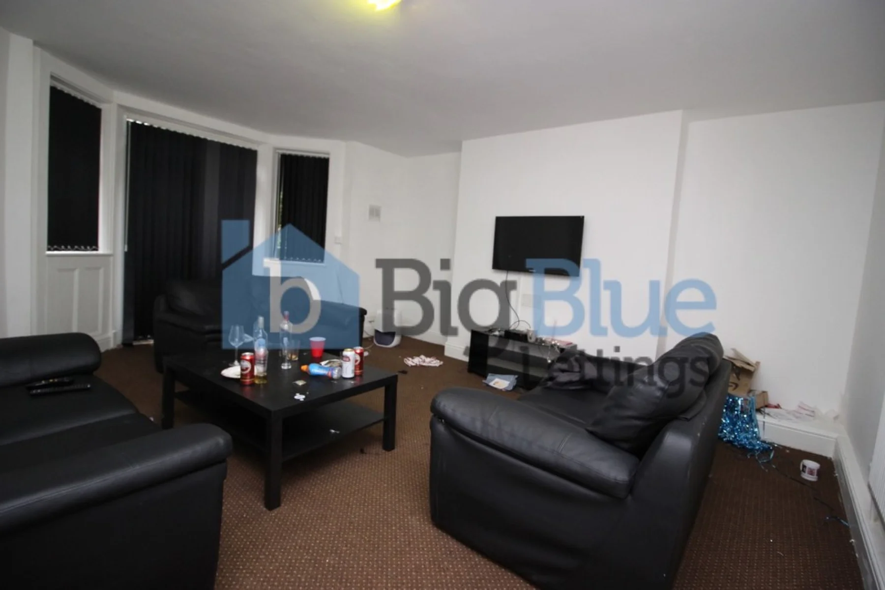 Room Ash Grove in Leeds