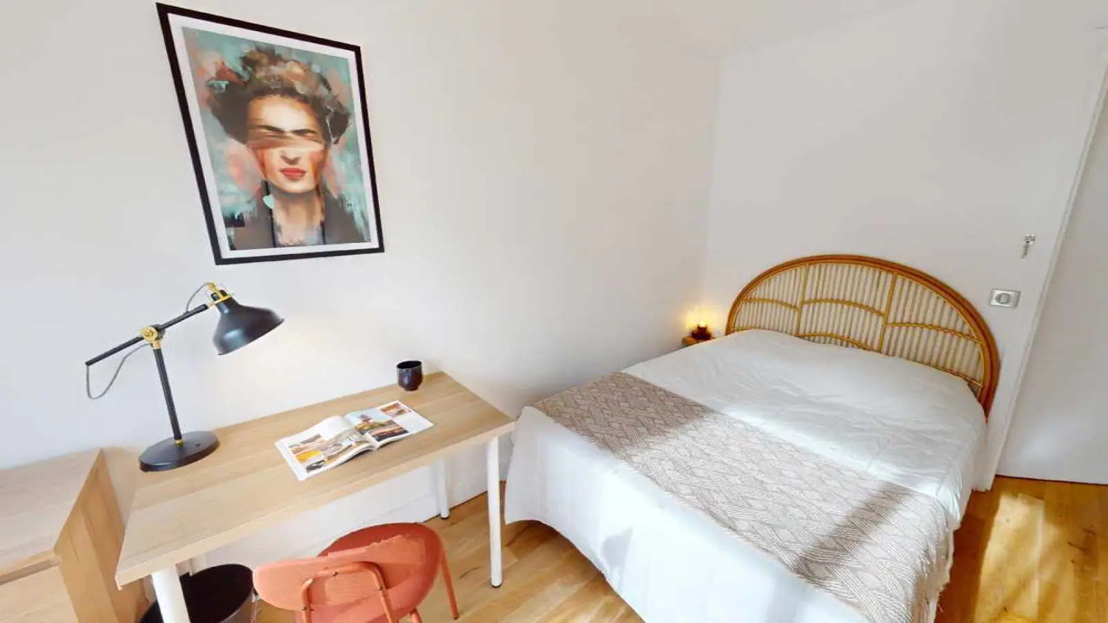 Flat Rue de Lourmel in Paris