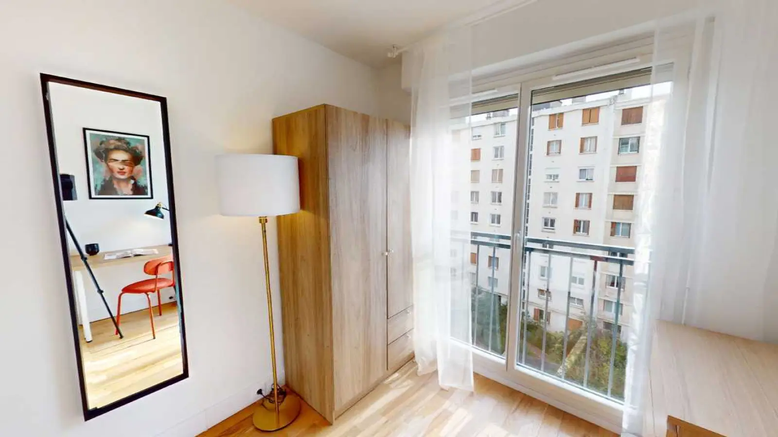 Flat Rue de Lourmel in Paris