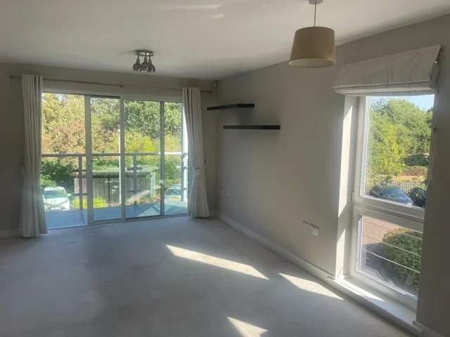 Flat Medhurst Drive in Greater London