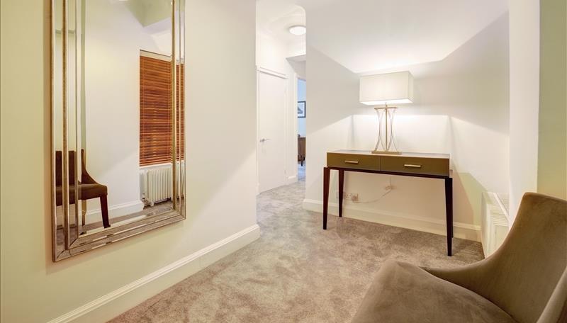 Flat Fulham Road in Greater London