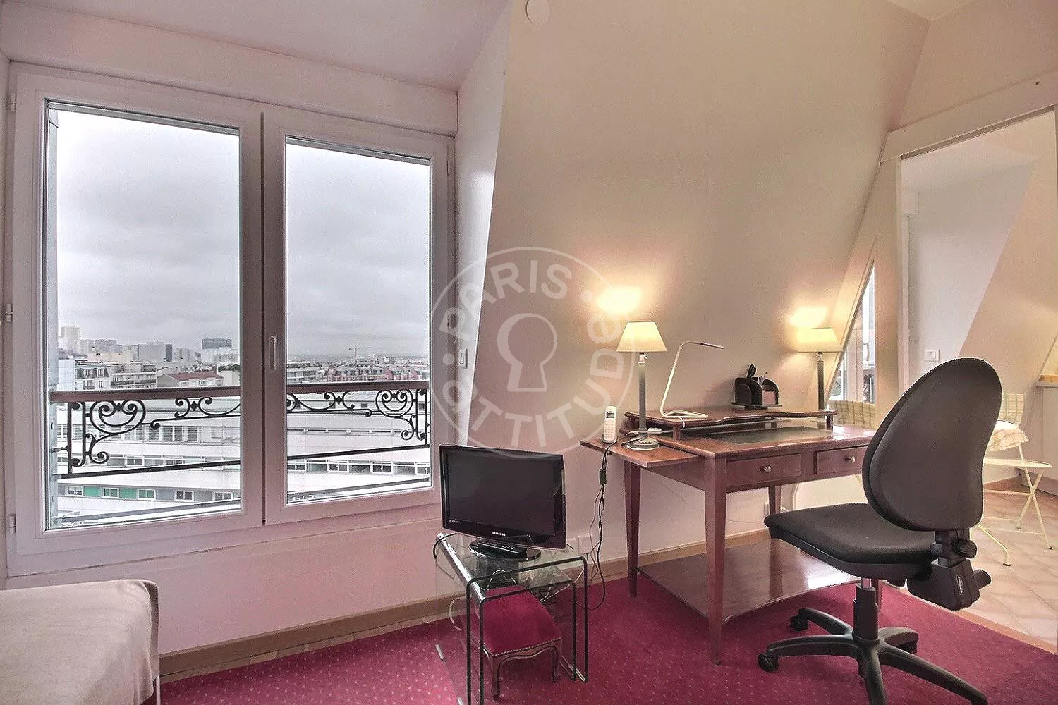 Appartement Avenue Gambetta à Paris