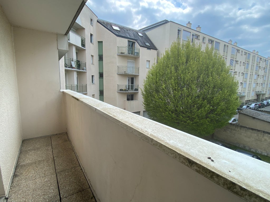 Flat Square du Docteur Guérin in Rennes
