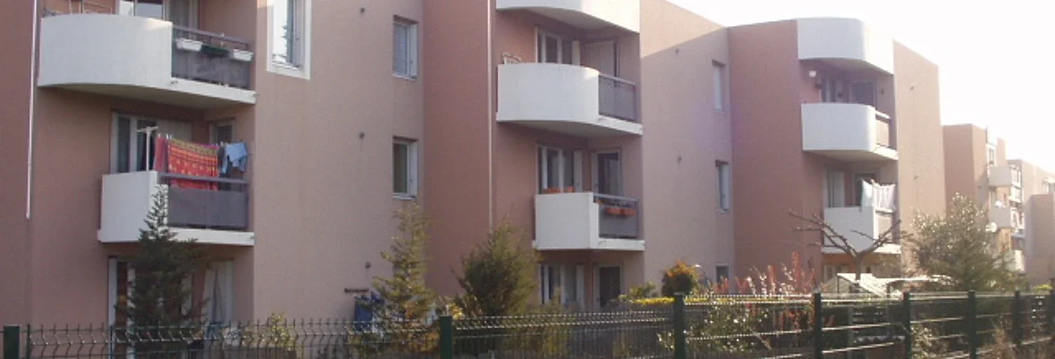 Flat Allée du Chant du Monde in Avignon