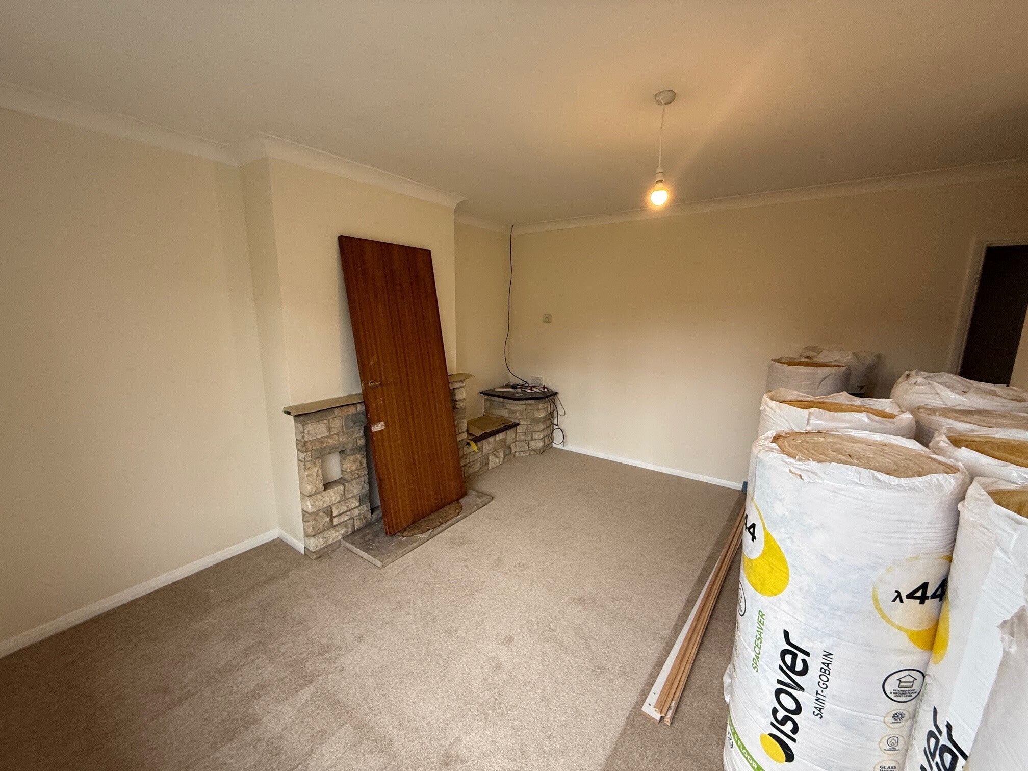 House Broadfields Close in Mid Suffolk