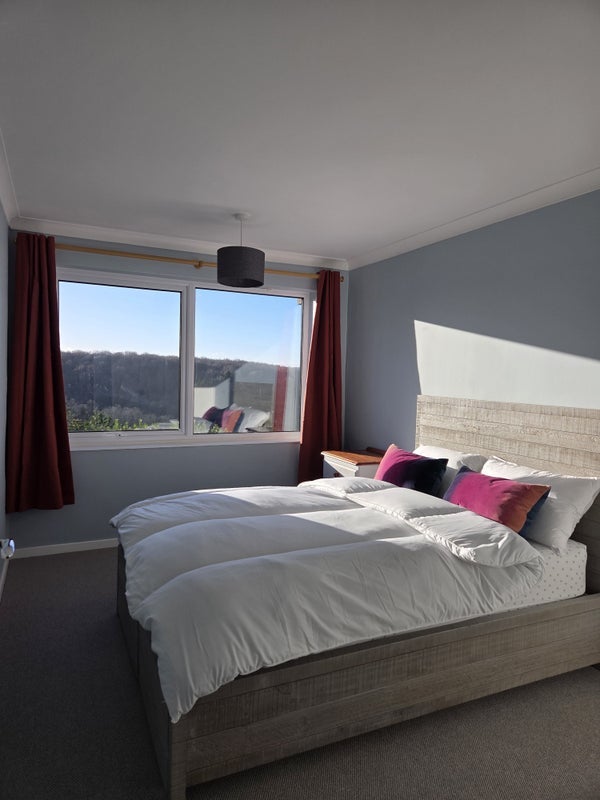 Room Knoll Hill in Bristol