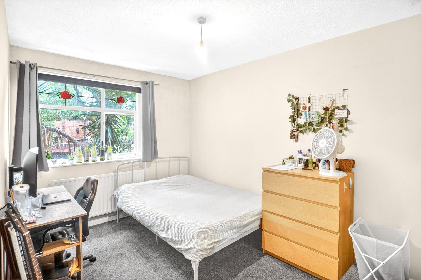Flat Jamaica Road in Greater London