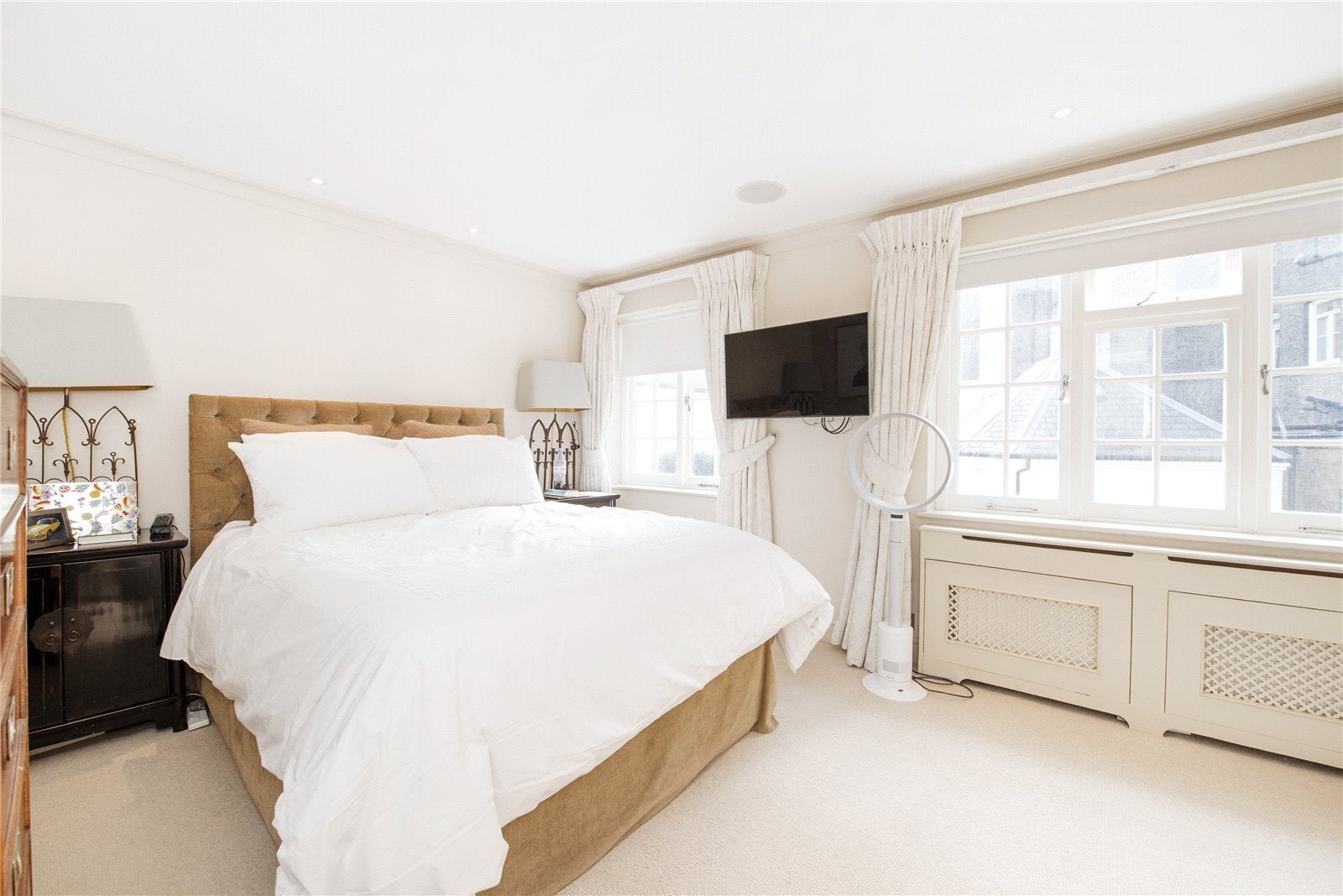 House Clabon Mews in Greater London