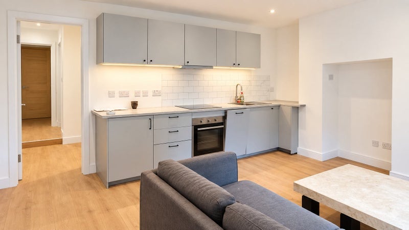Flat Meanwood Road in Leeds