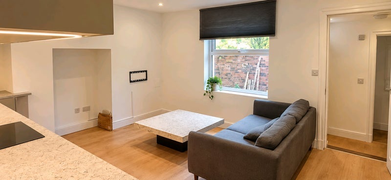 Flat Meanwood Road in Leeds
