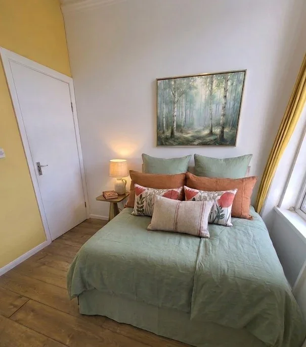 Room Claremont Road in Greater London