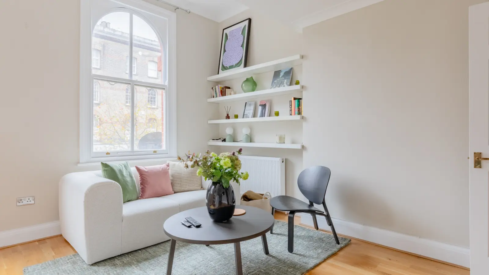 Flat Elgin Avenue in City of Westminster