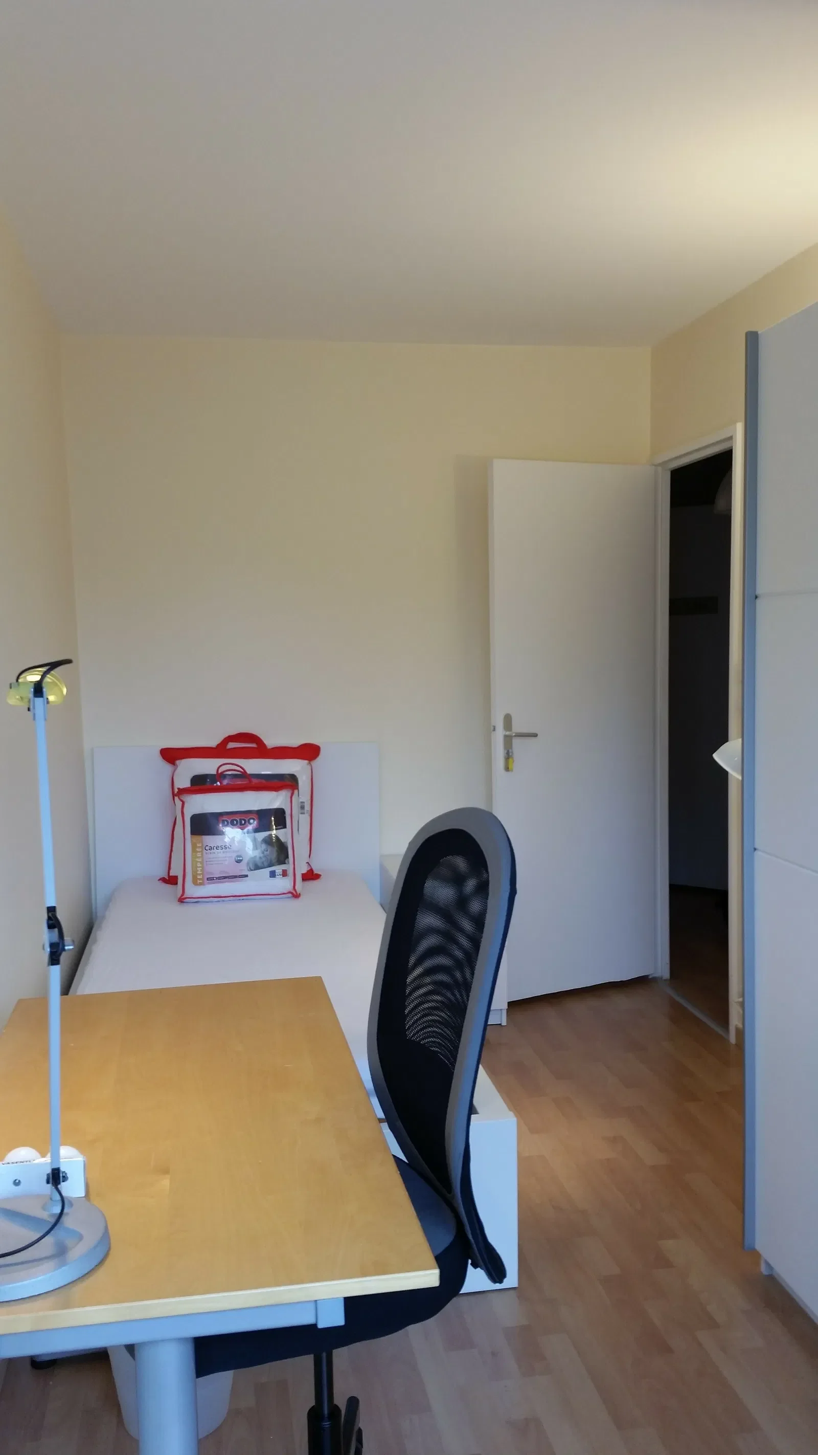 Chambre Rue des Chênes Verts à Cergy