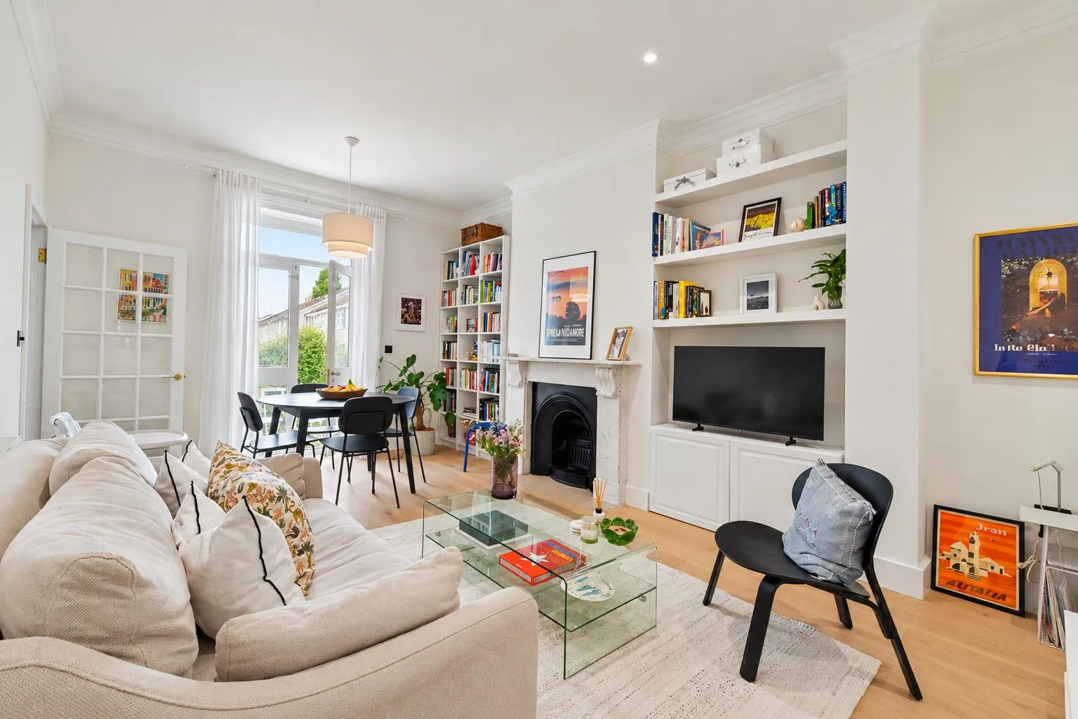 Flat Castelnau in Greater London