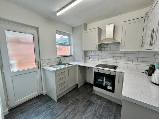 Flat Paterson Street in Birkenhead