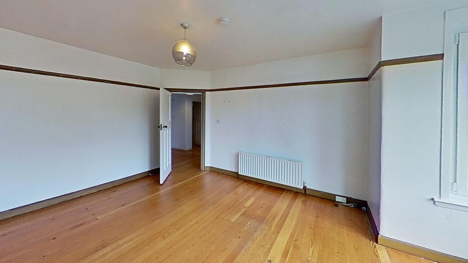Flat Hailes Terrace in City of Edinburgh