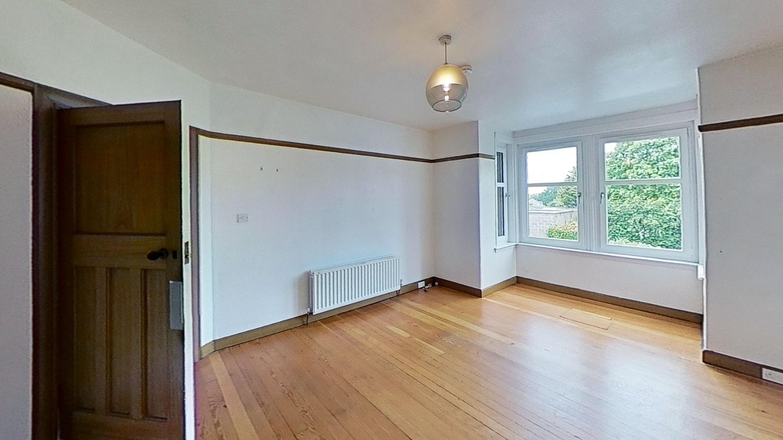 Flat Hailes Terrace in City of Edinburgh