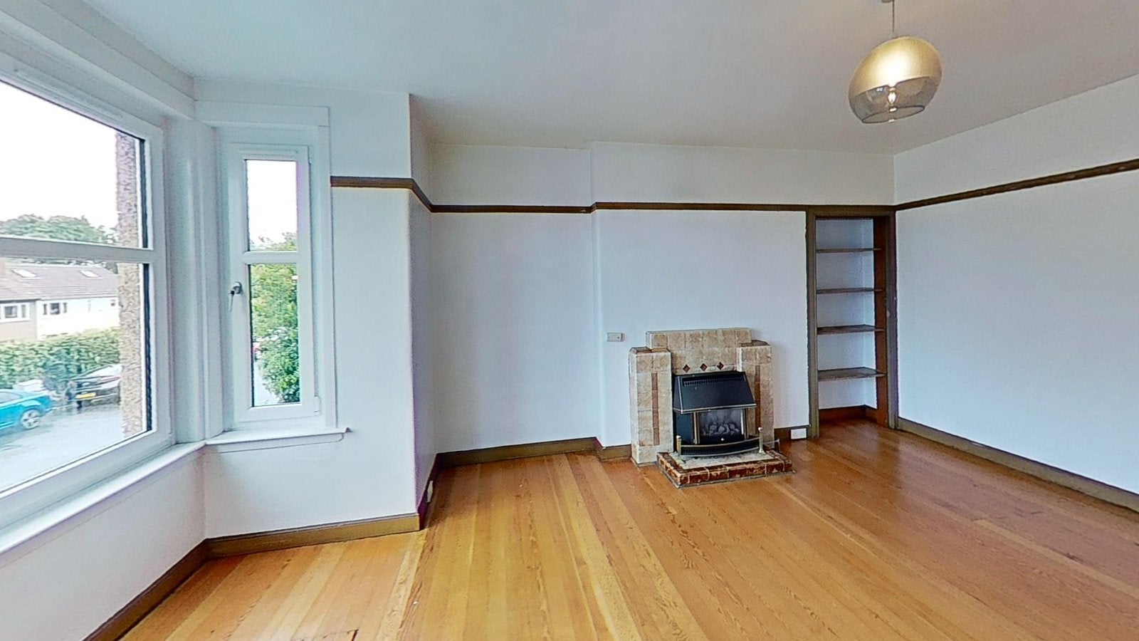 Flat Hailes Terrace in City of Edinburgh