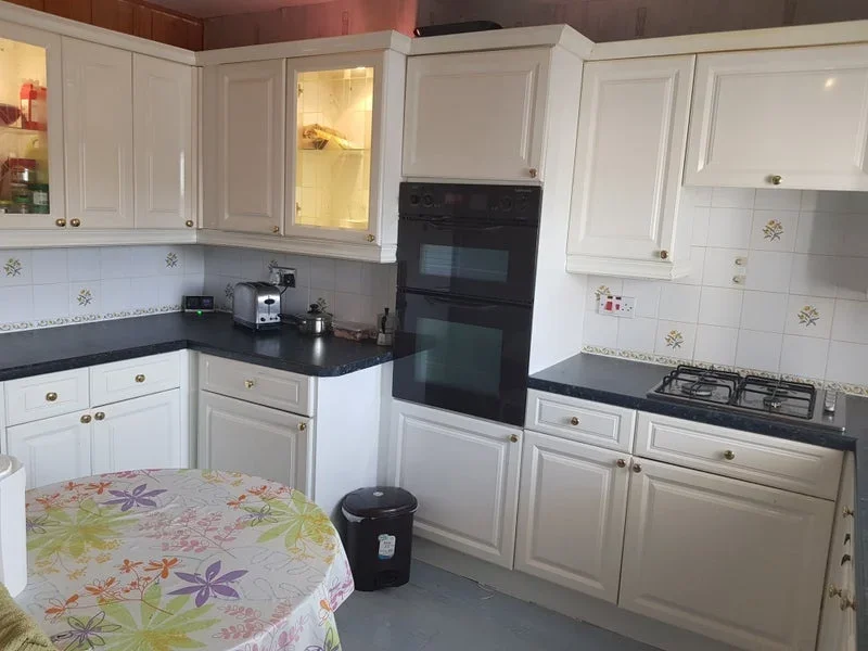 Flat Manchester Road in Greater London