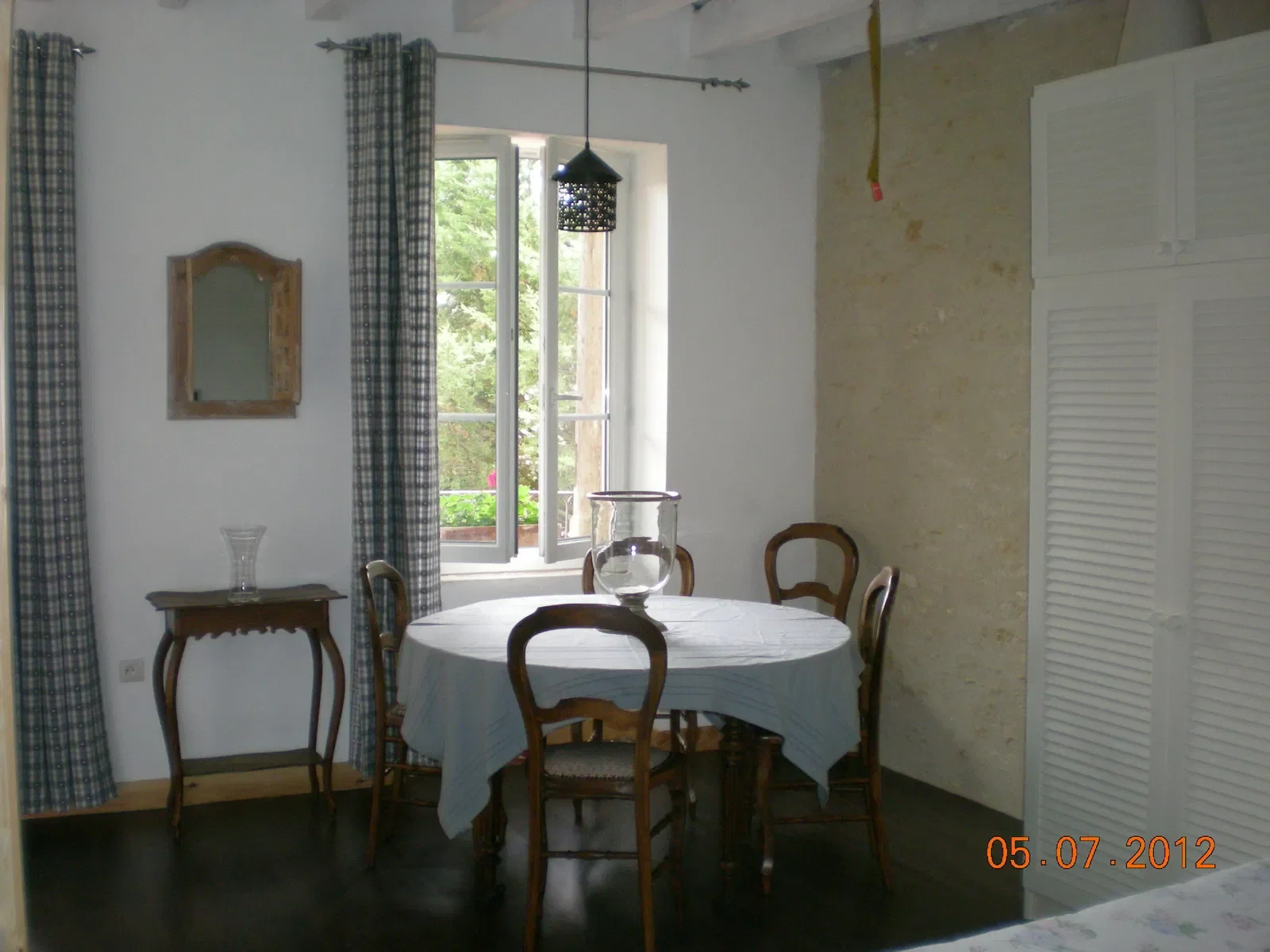Chambre Rue Mazenot à Royer
