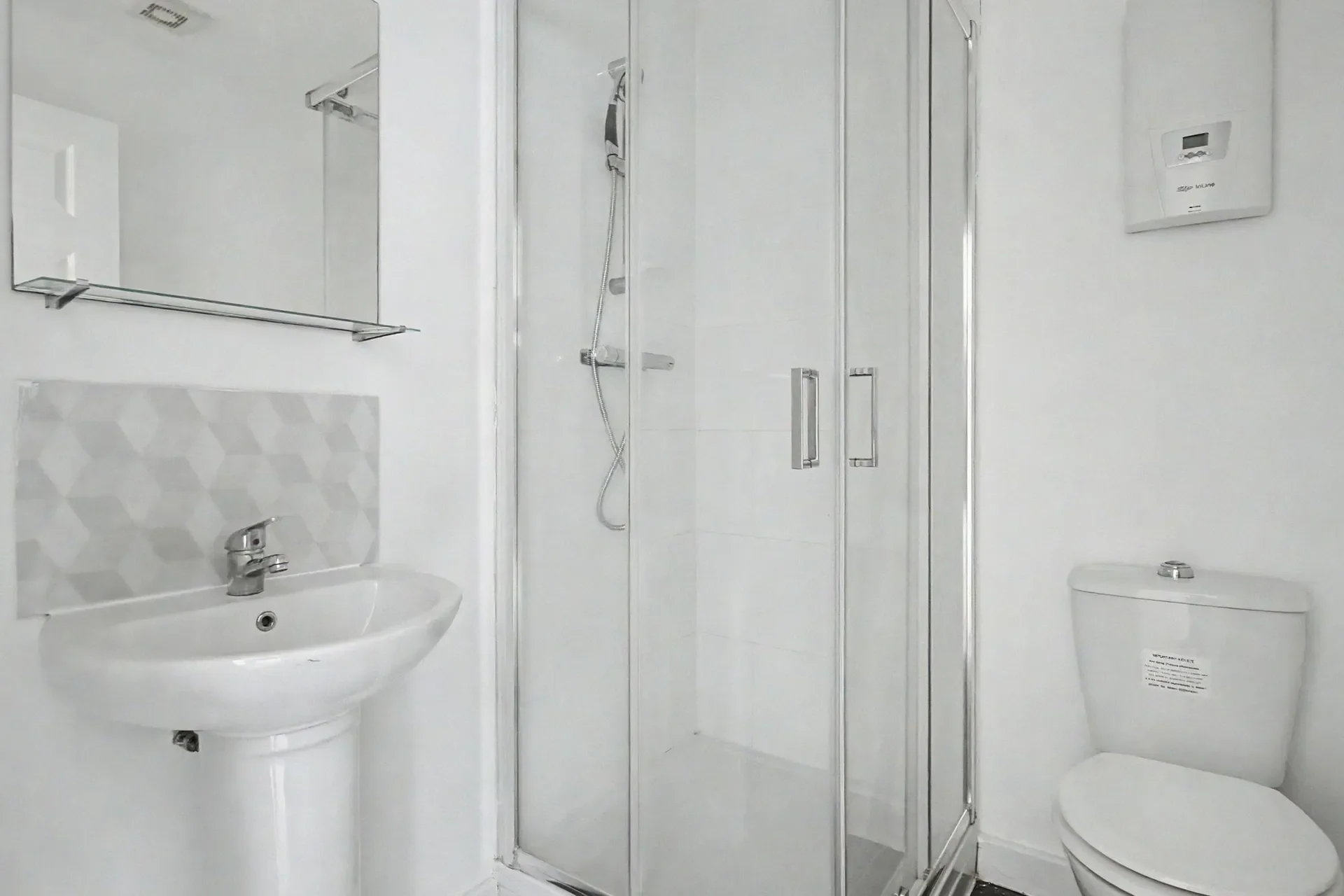 Flat Sittingbourne Road in Maidstone