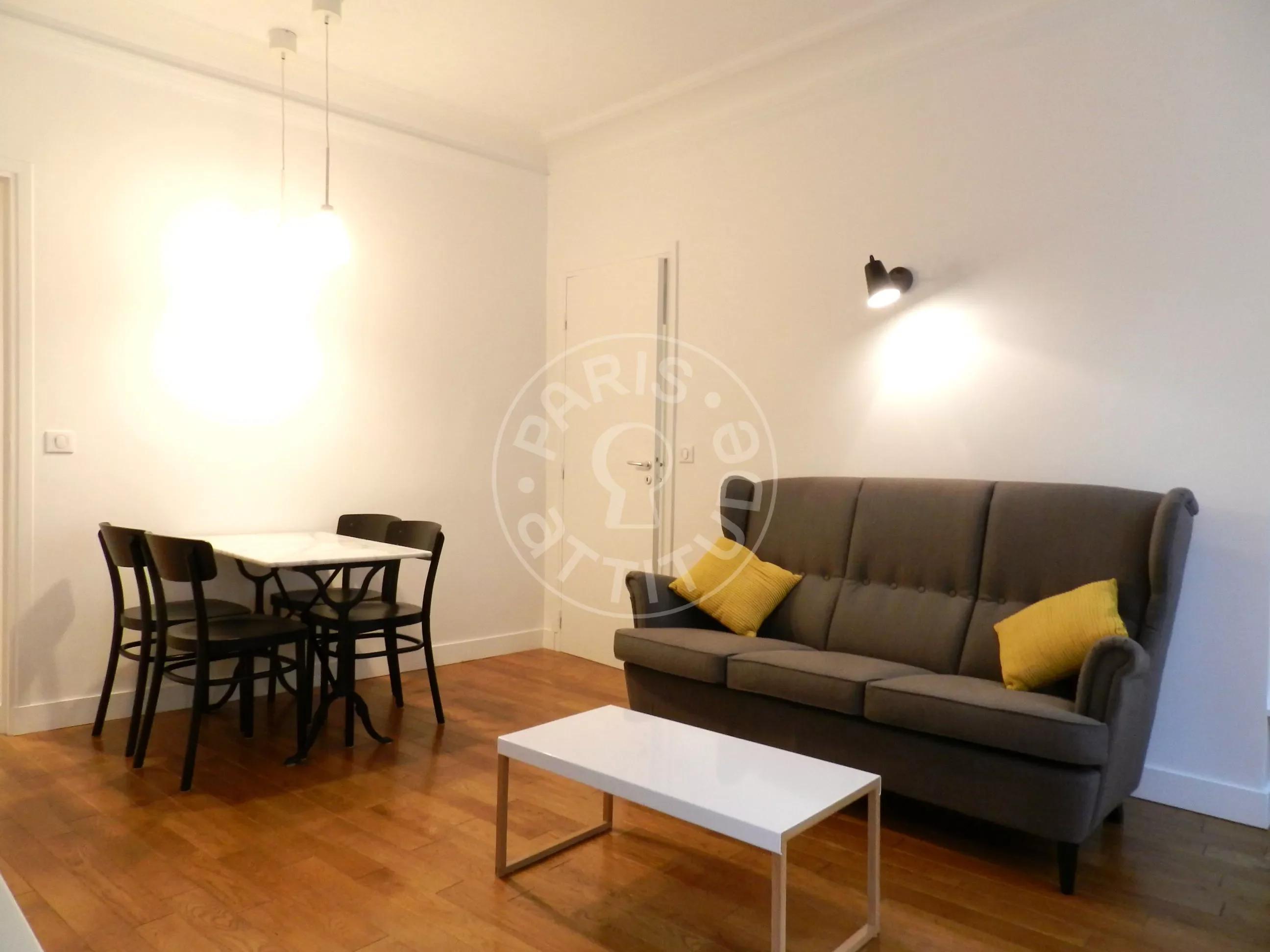 Appartement Rue de Grenelle à Paris