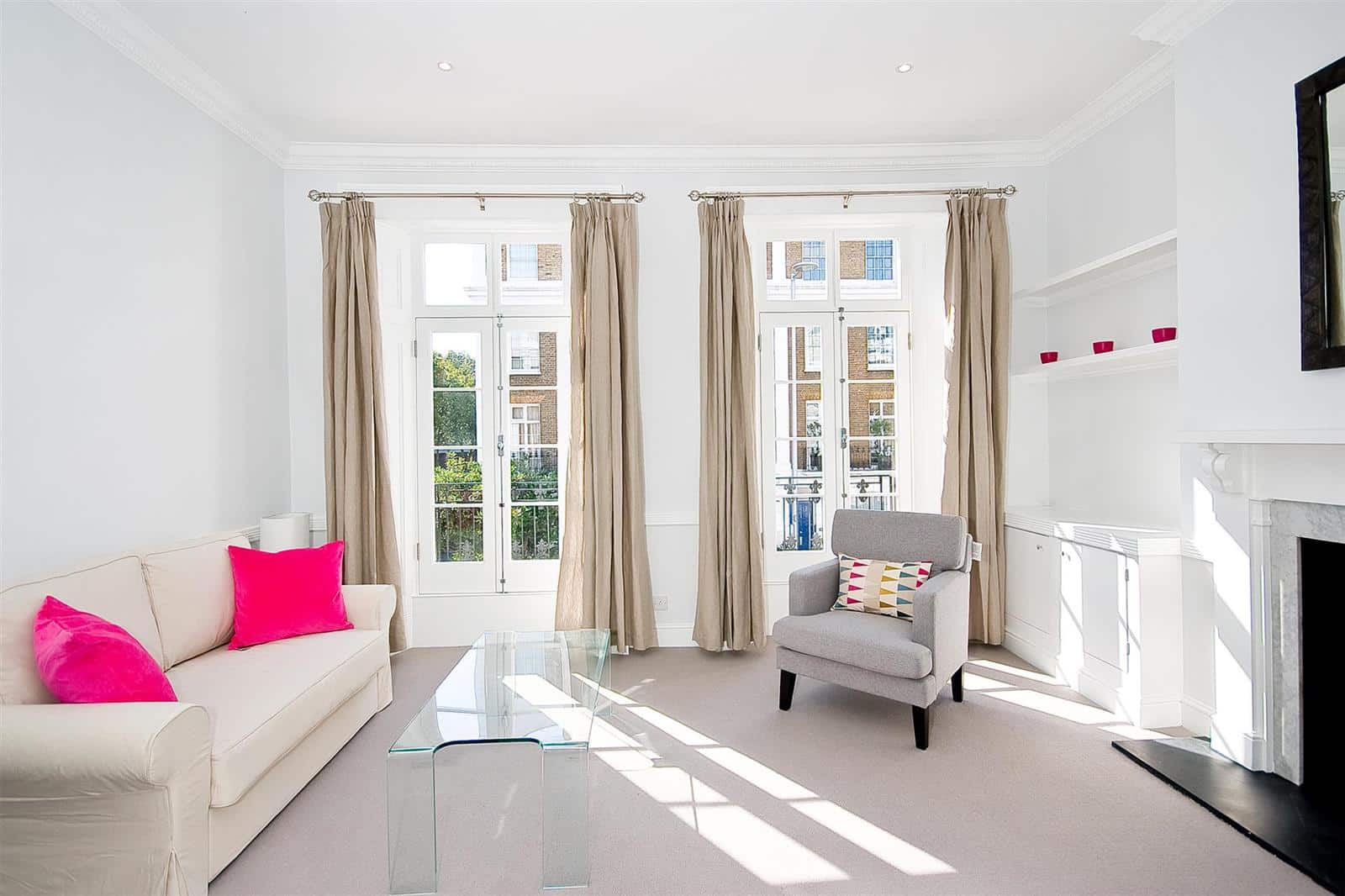 Flat Sydney Street in Greater London