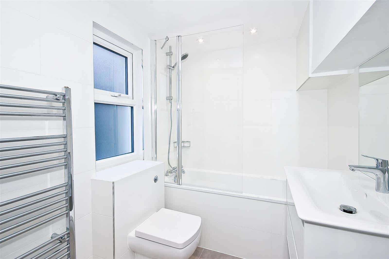 Flat Sydney Street in Greater London