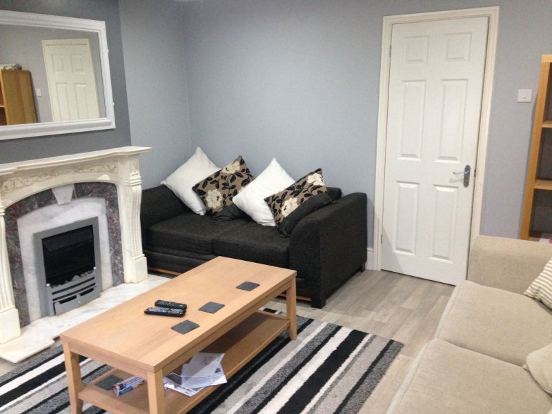 Room Wren's Nest Lane in Telford