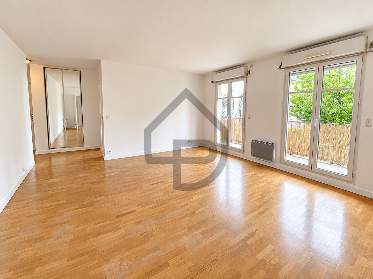 Flat Avenue Albert 1er in Rueil-Malmaison