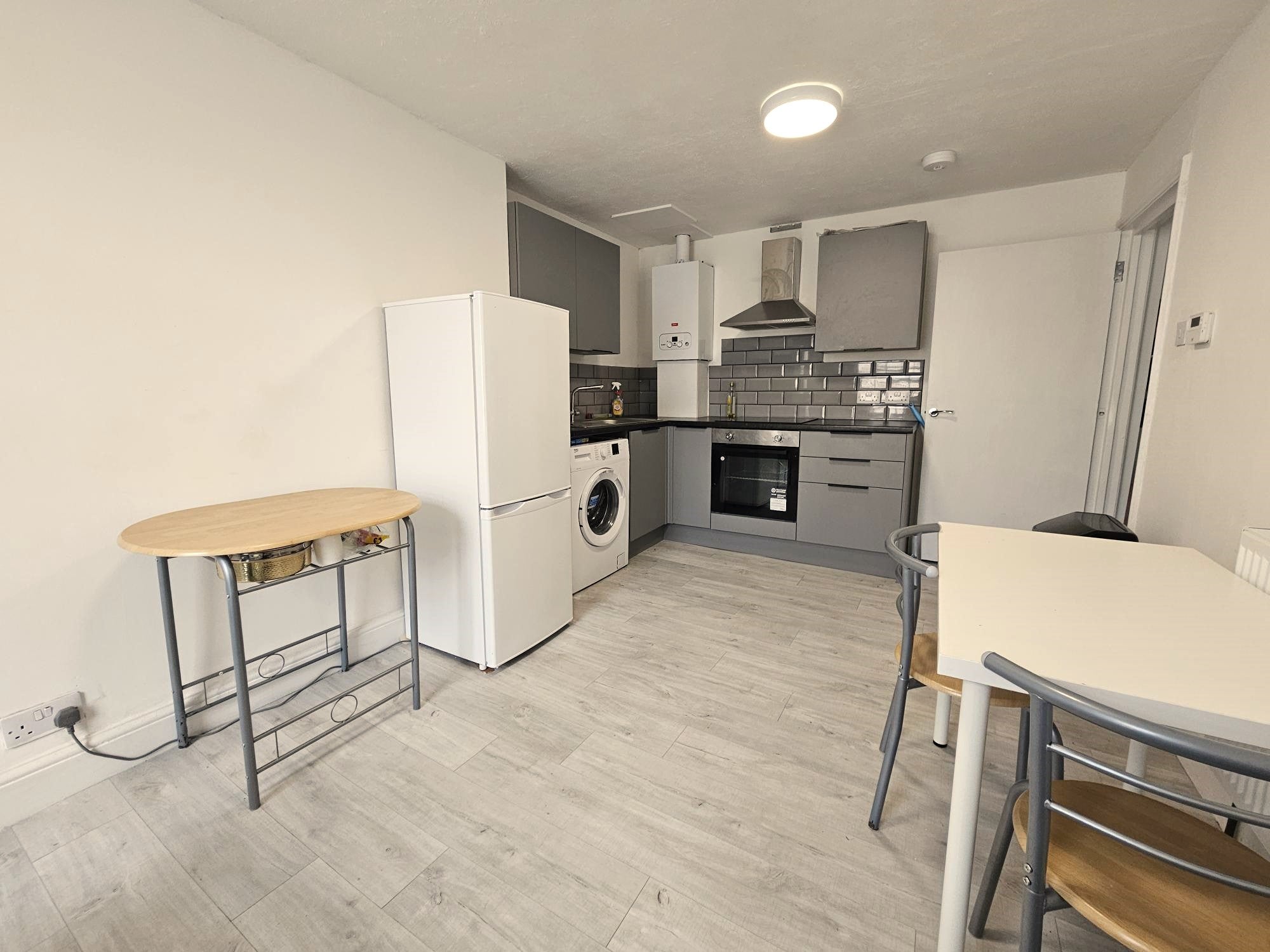 Flat Bath Street in Leamington