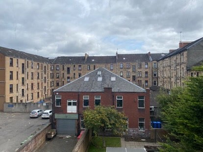 Room Fortrose Street in Glasgow