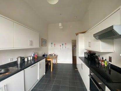 Room Fortrose Street in Glasgow