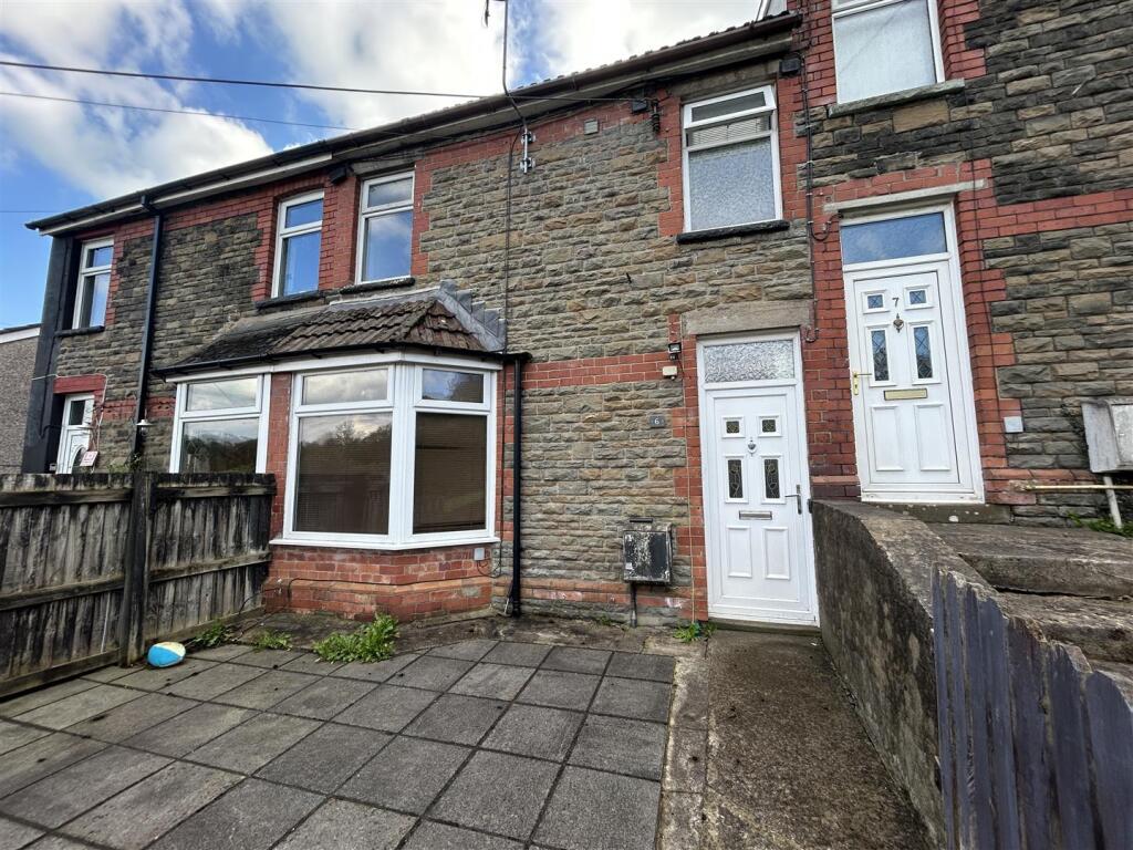 Flat Isca Road in Caerleon