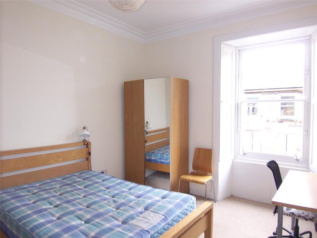 Flat New Mart Road in City of Edinburgh