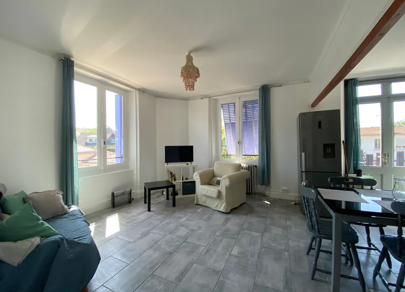 Appartement Rue Louis Cavailles à Castres