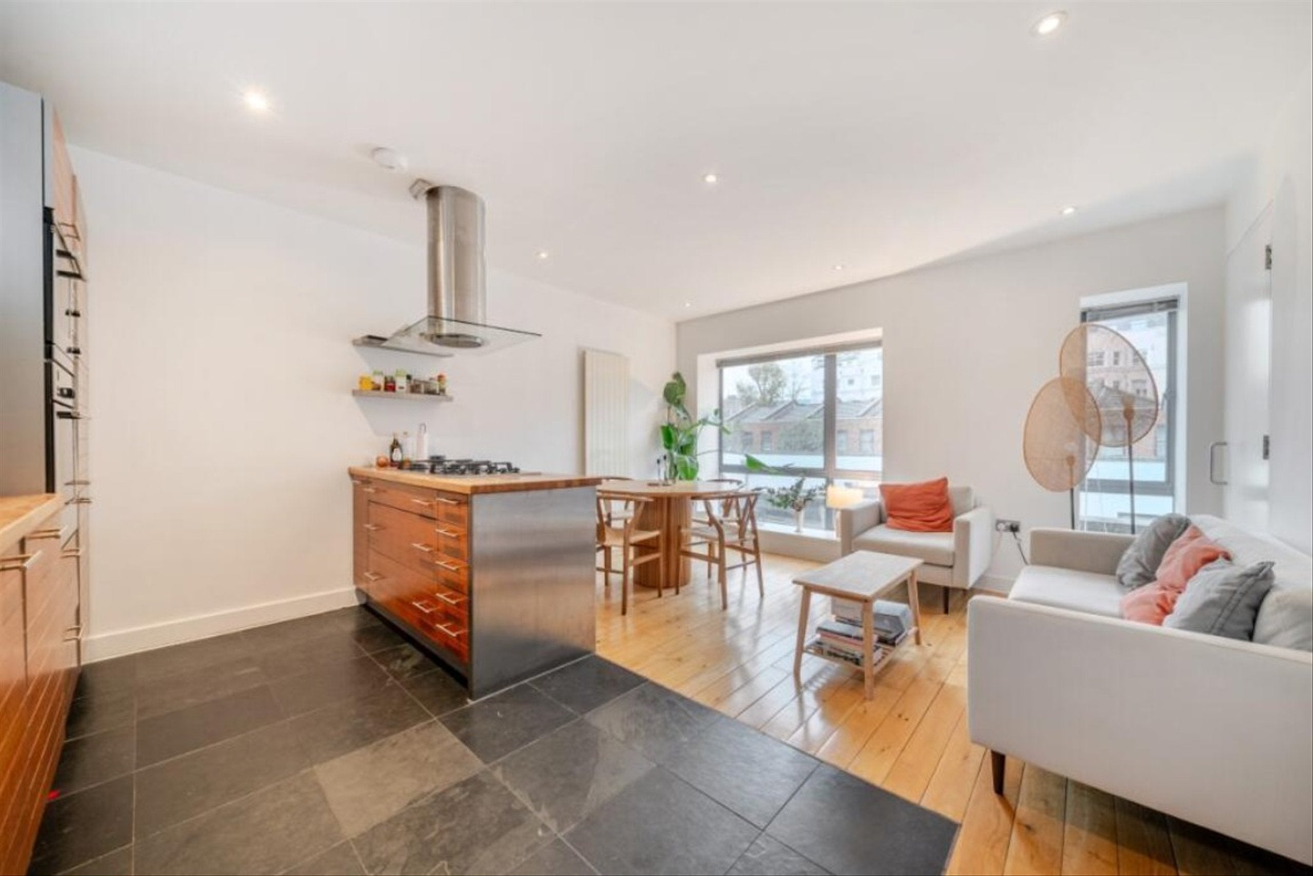 House Dunworth Mews in Greater London