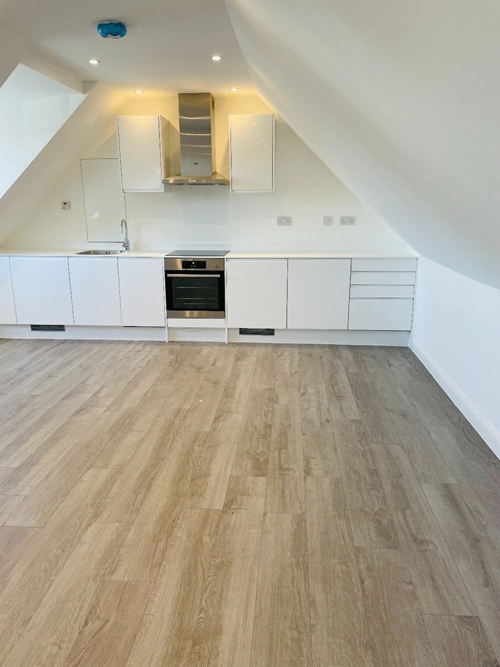 Flat Shenley Road in Hertsmere