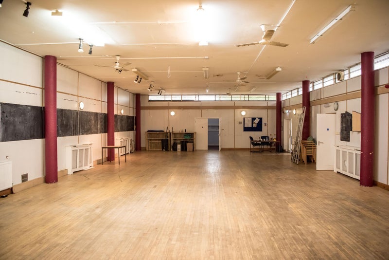 Room Gibbins Road in Greater London