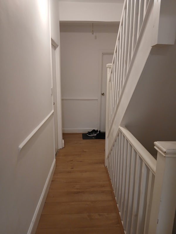 Room Barking Road in Greater London