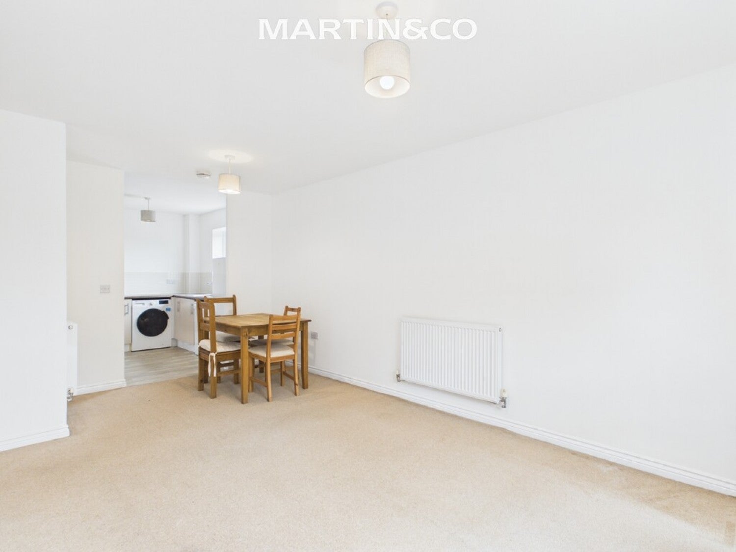 Flat Austin Way in Bracknell
