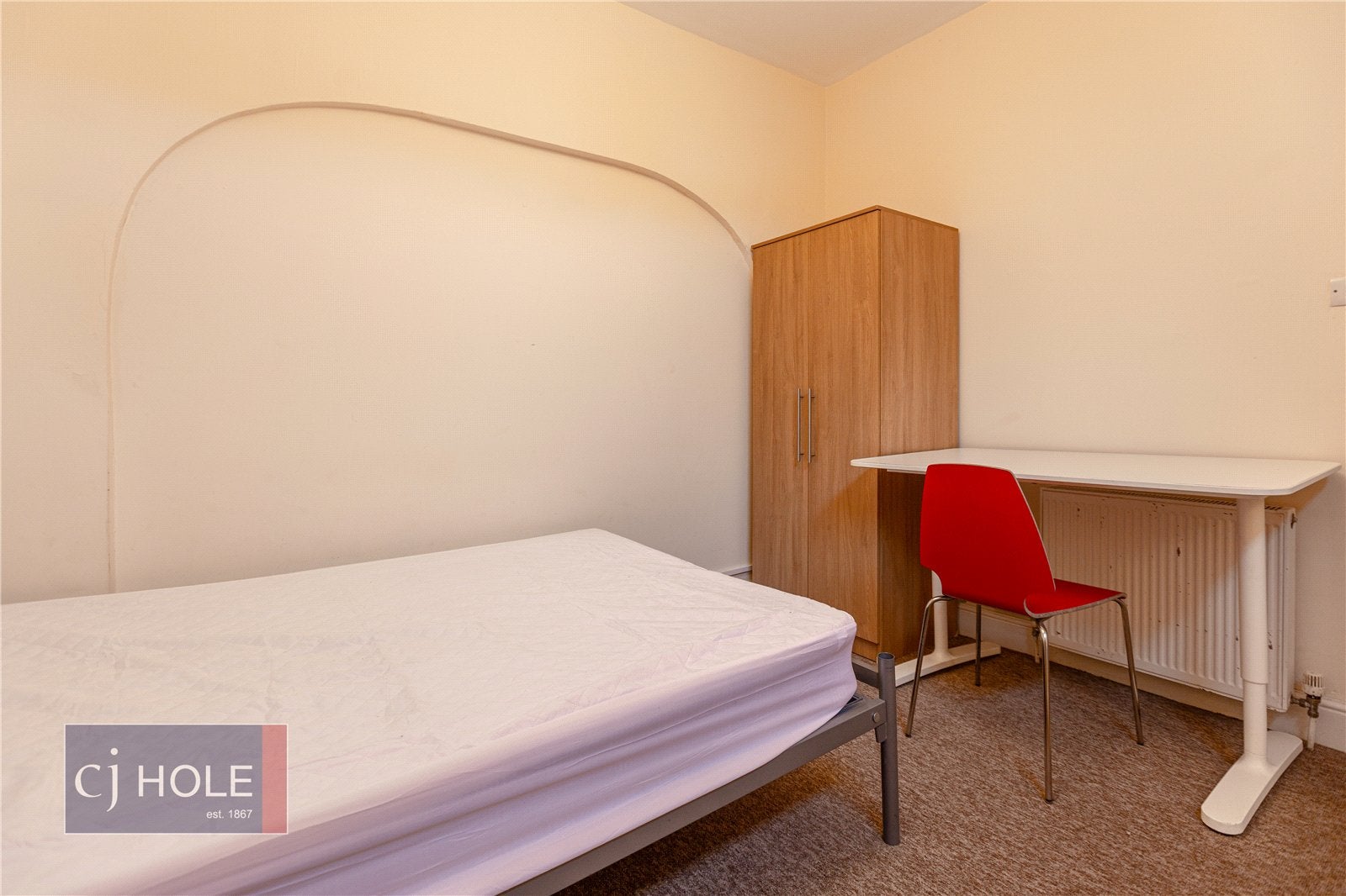 Flat Brentry Road in Bristol