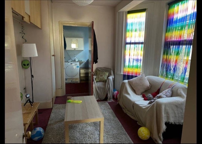 Room Trundley's Road in Greater London