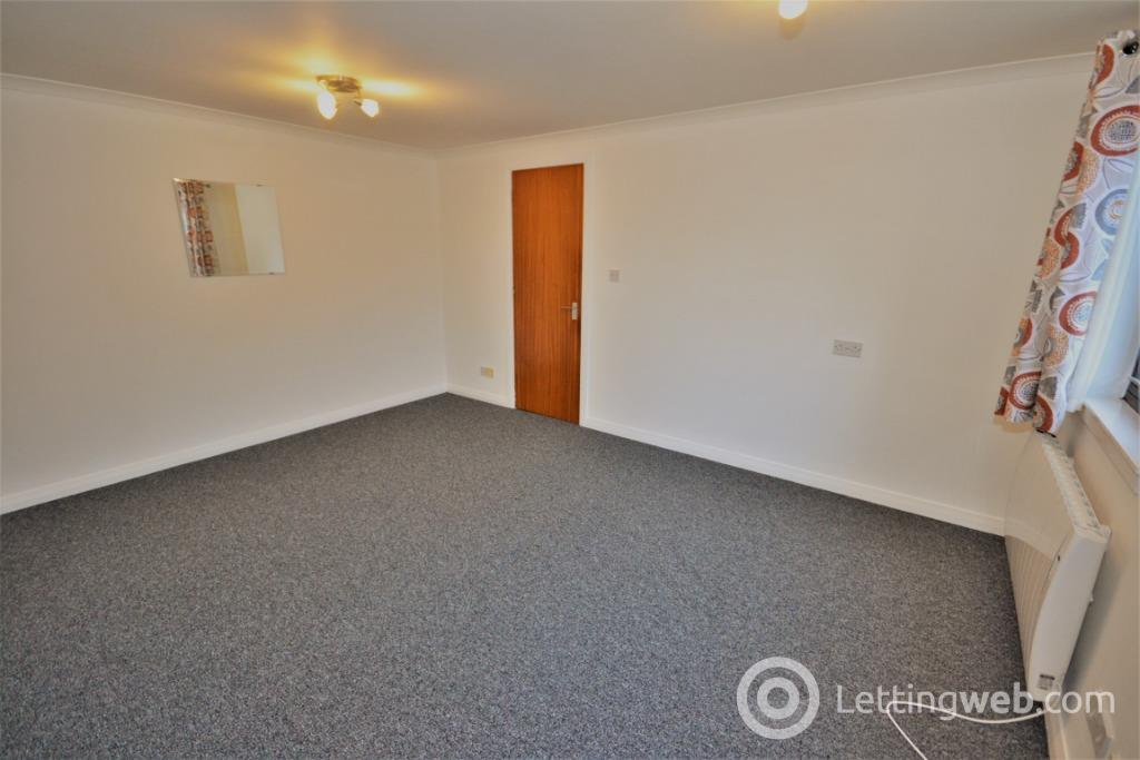 Flat Cowal Crescent in Glenrothes