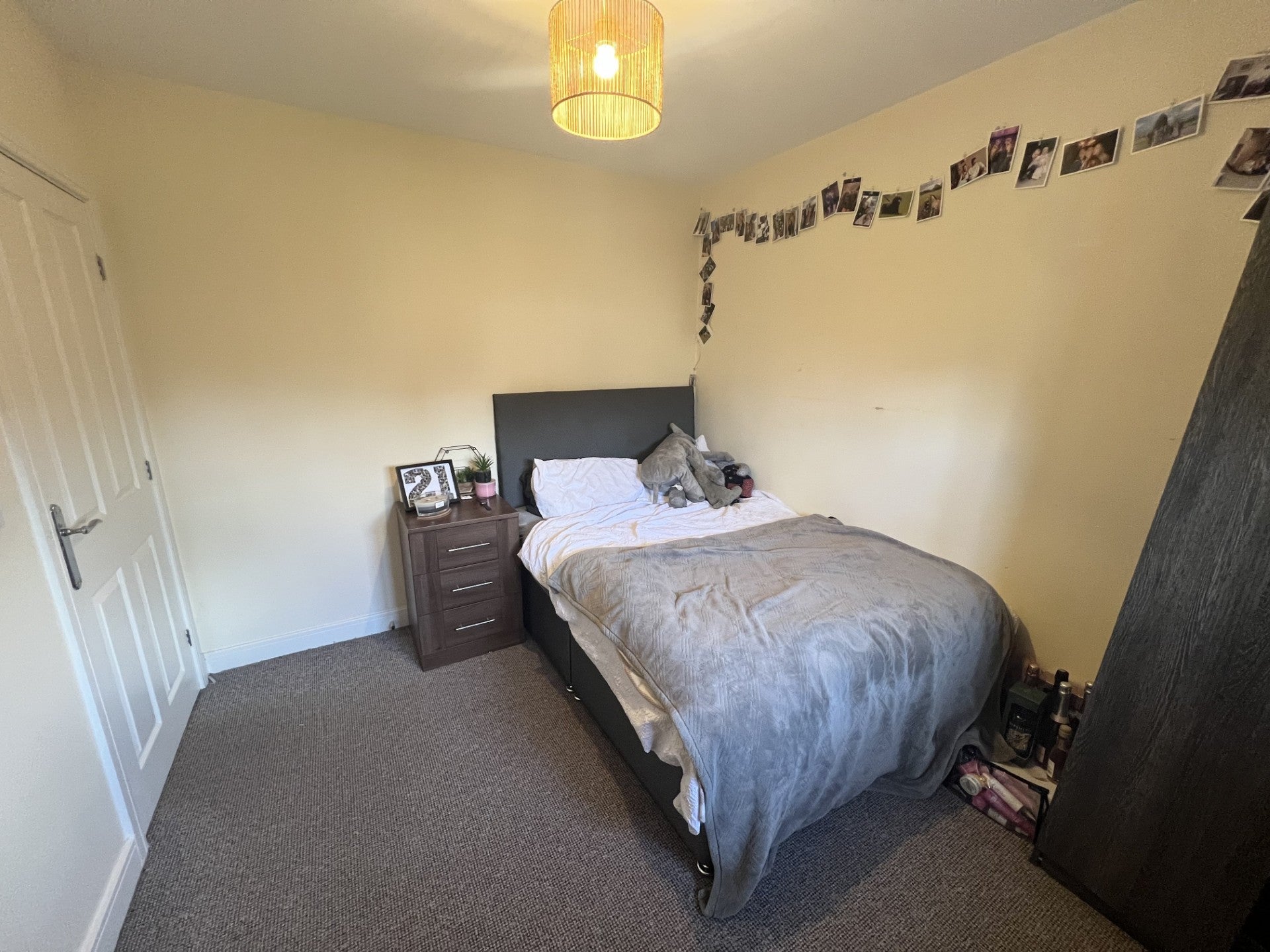 Flat Douglas Lane in Preston