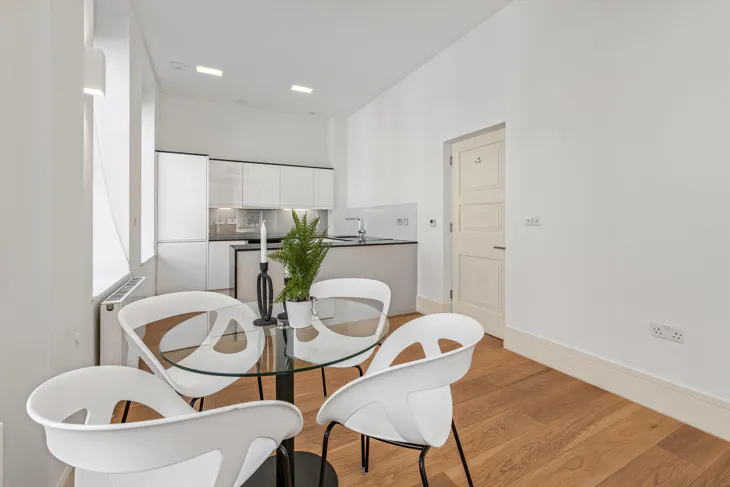 Flat Wimpole Street in City of Westminster