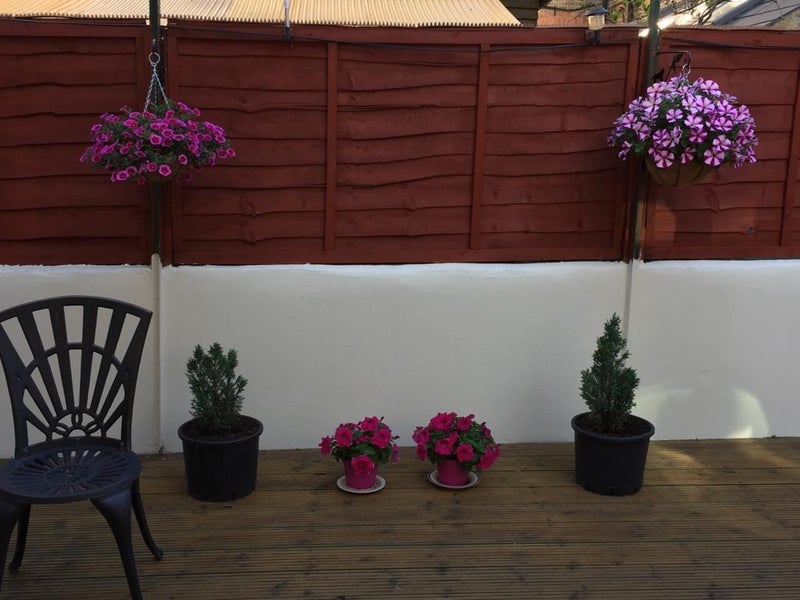 Flat Collingbourne Road in Greater London