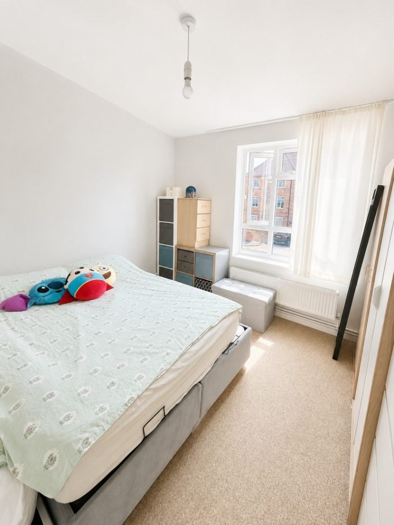 Flat Lancaster Road in Greater London